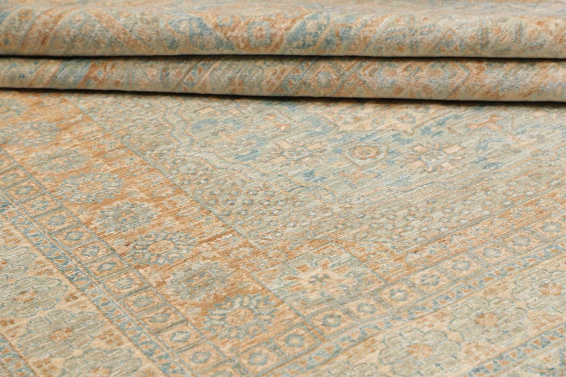 Mamluk Pakistani Rug — hand-knotted, 243 × 294 cm, Wool