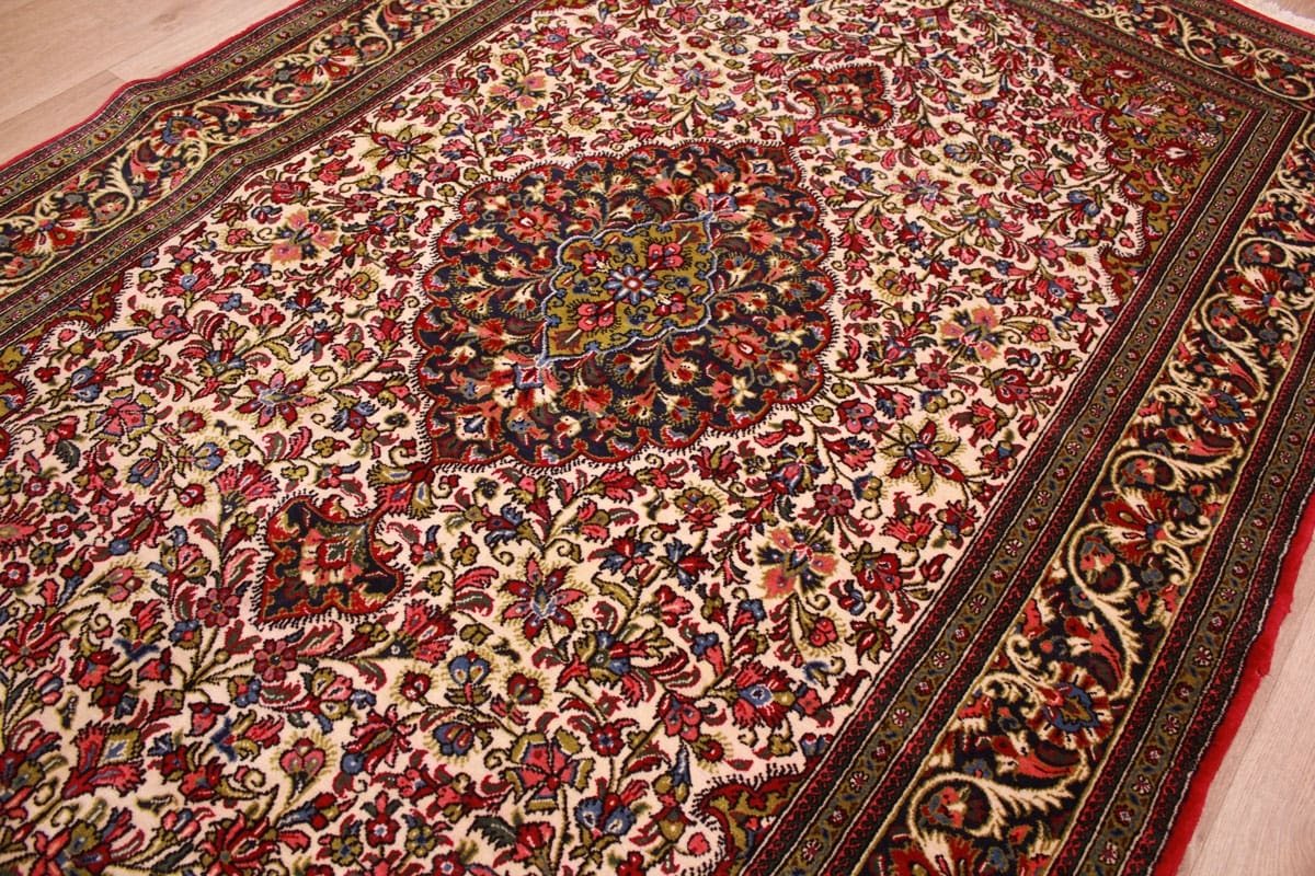 perser-teppich-ghom-206x136-cm-beige-feingliedrig-handgeknupft-6 Qom Persian Rug — hand-knotted, Wool