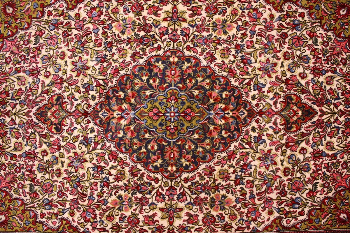 perser-teppich-ghom-206x136-cm-beige-feingliedrig-handgeknupft-7 Qom Persian Rug — hand-knotted, Wool