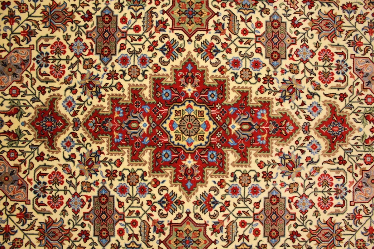 perser-teppich-ghom-210x131-cm-seide-naturfarben-handgeknupft-4 Qom Persian Rug — hand-knotted, Silk