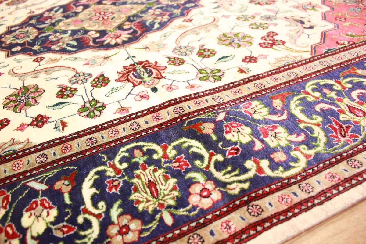Perser Teppich Qom Silk Rug 192×136 cm Beige, hand-knotted