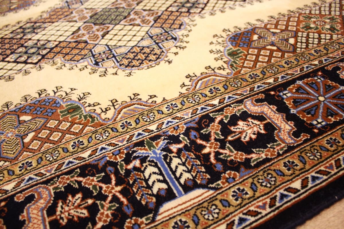 perser-teppich-ghom-152x101-cm-naturfarben-exakte-knupfung-handgeknupft-7 Qom Persian Rug — hand-knotted, Wool