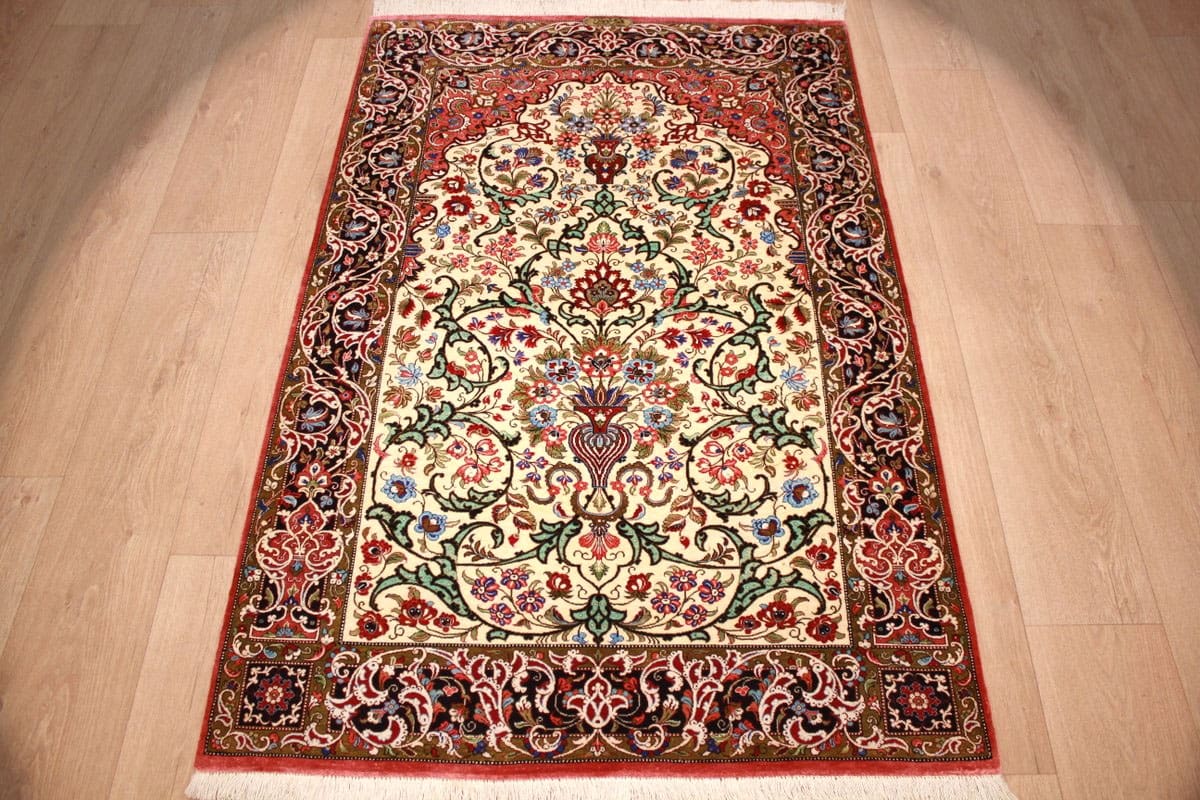 orientteppich-ghom-158x103-cm-beige-feine-seide-handgeknupft-2 Qom Persian Rug — hand-knotted, Silk