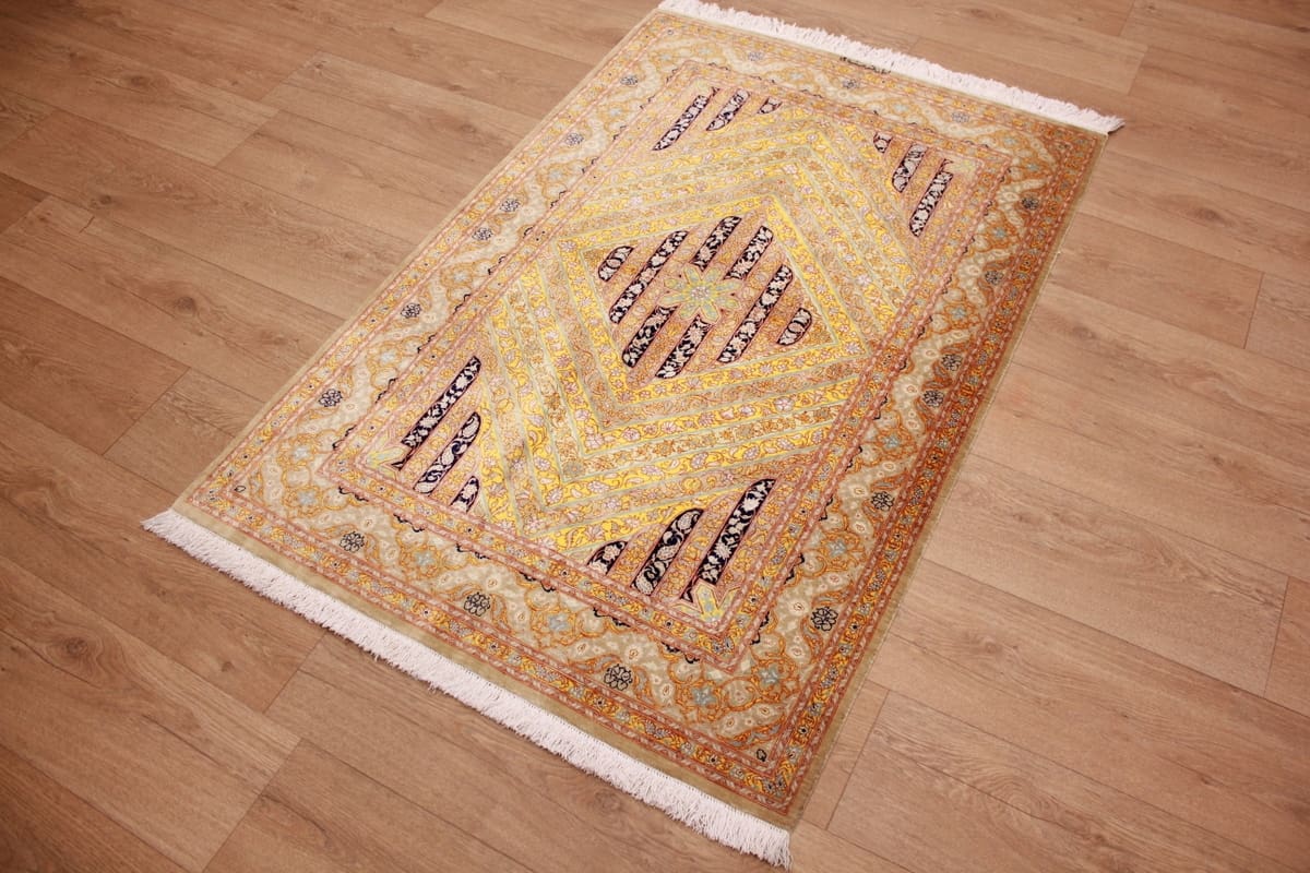 ghom-seidenteppich-149x99-cm-gold-harmonische-naturfarben-handgeknupft-3 Qom Silk Rug 149×99 cm Gold, harmonische Naturfarben, hand-knotted