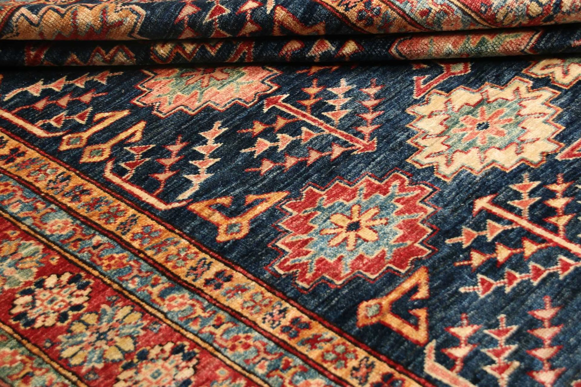 Kazak Pakistani Rug — hand-knotted, 156 × 198 cm, Wool