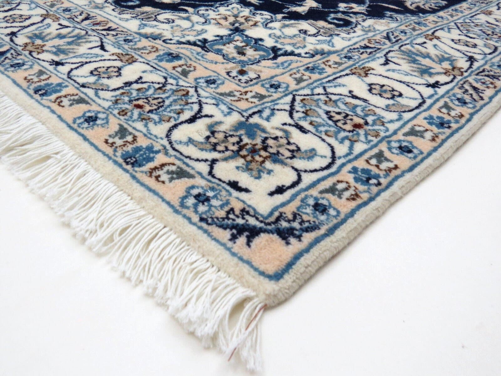 Nain Persian Rug — hand-knotted, 200 × 117 cm, Wool