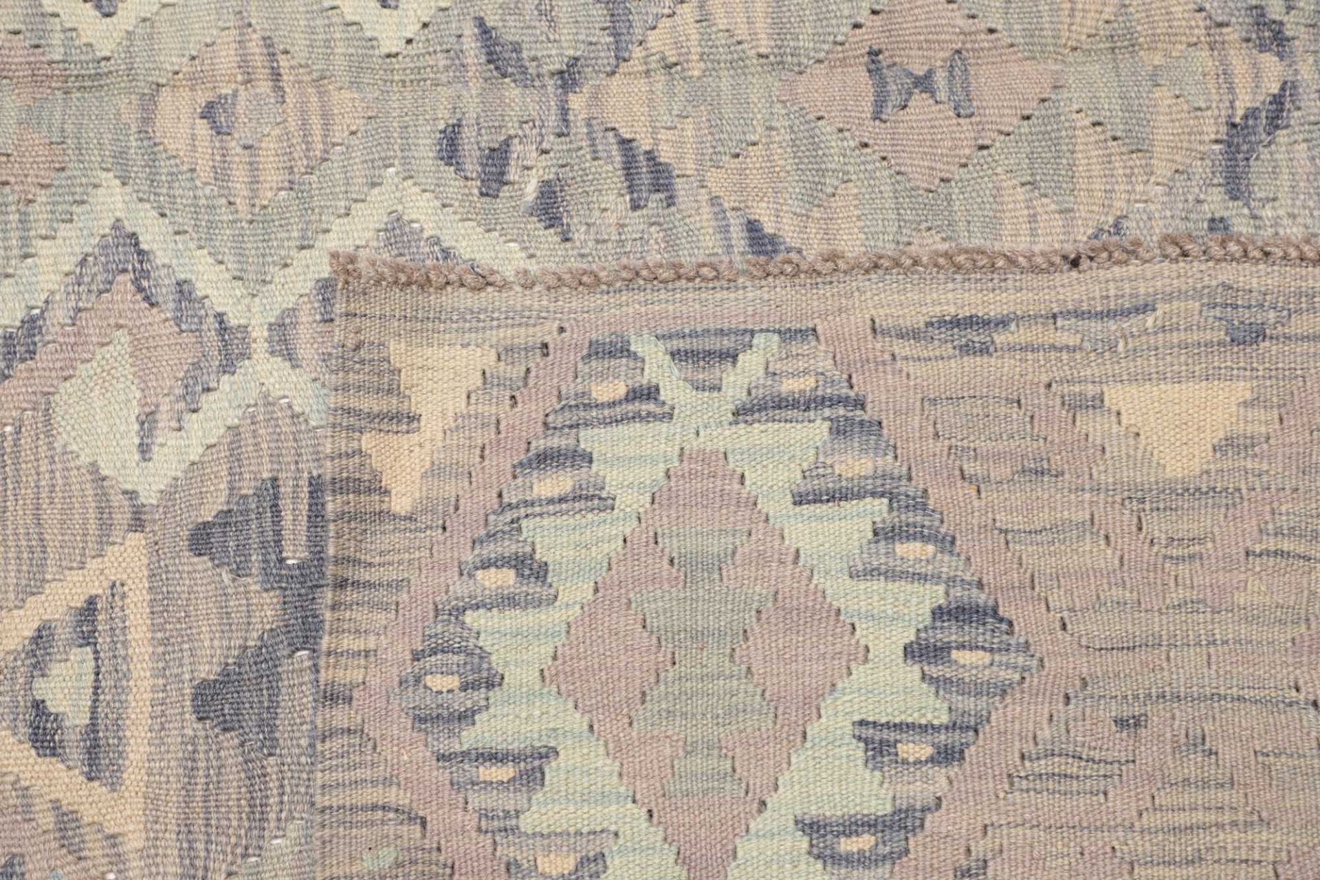 kelim-teppich-208-x-291-cm-schurwolle-handgewebt-rustikal-4 Kilim Pakistani Rug — hand-woven, 208 × 291 cm, Wool