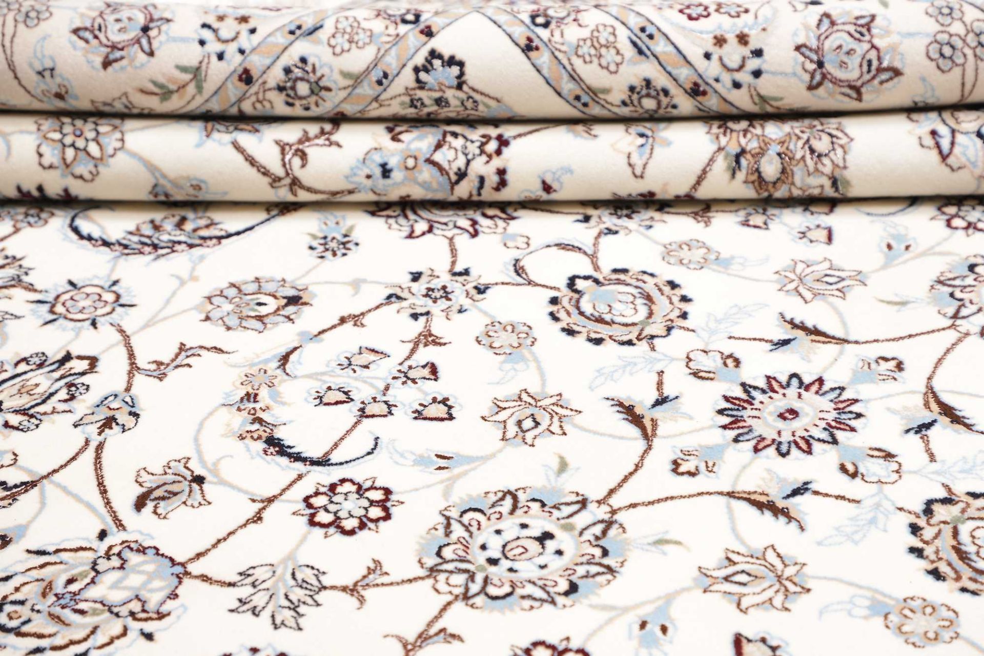 Nain Persian Rug 260 × 350 cm, Wool, hand-knotted