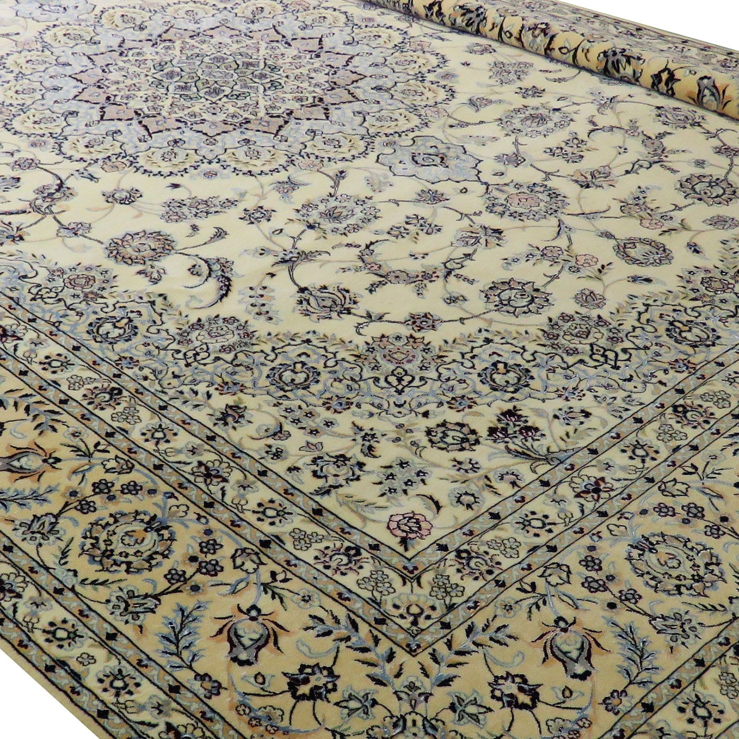 perserteppich-nain-6la-255-x-355-cm-wolle-seide-handgeknupft-2 Nain Persian Rug — hand-knotted, 255 × 355 cm