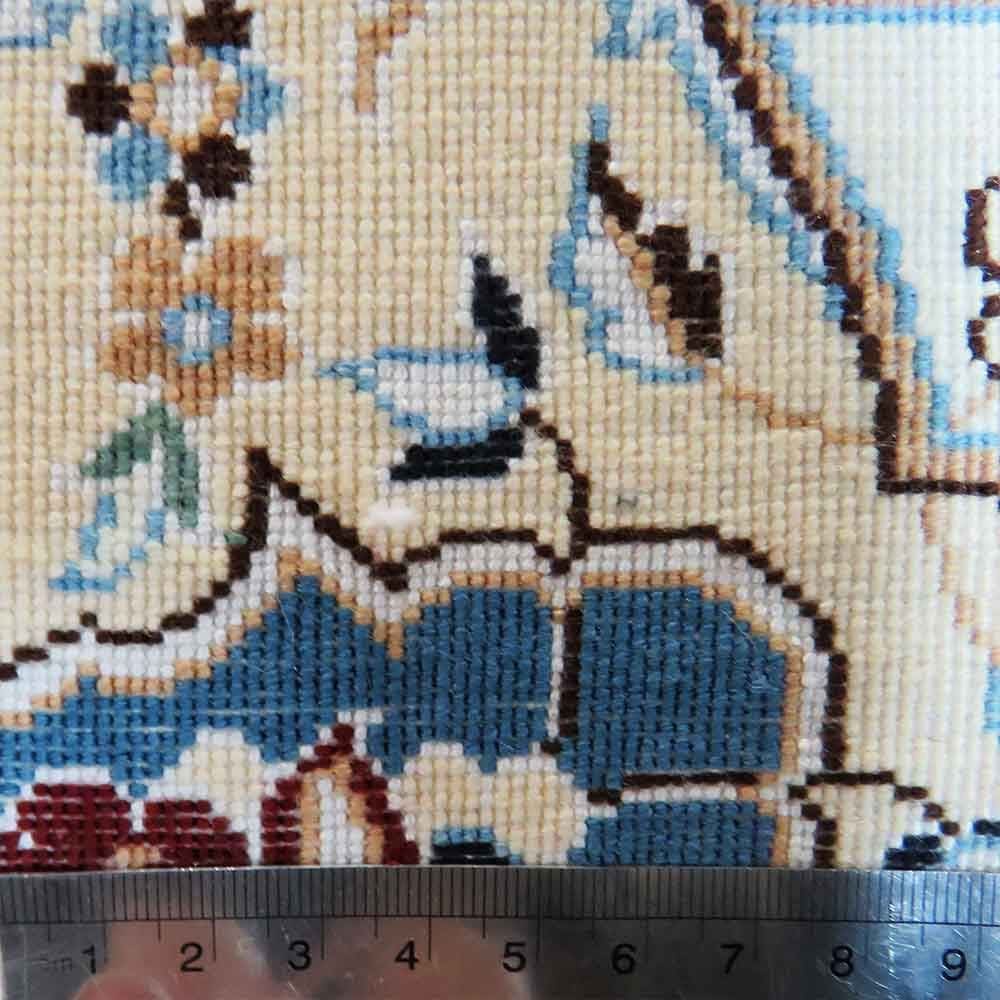 perserteppich-nain-6la-206-x-300-cm-seide-wolle-handgeknupft-latsch-3 Nain Persian Rug 206 × 300 cm, Wool, hand-knotted
