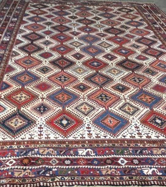 perserteppich-yilmeh-shiraz-310-x-490-cm-schurwolle-handgeknupft-1 Shiraz Persian Rug 310 × 490 cm, Wool, hand-knotted