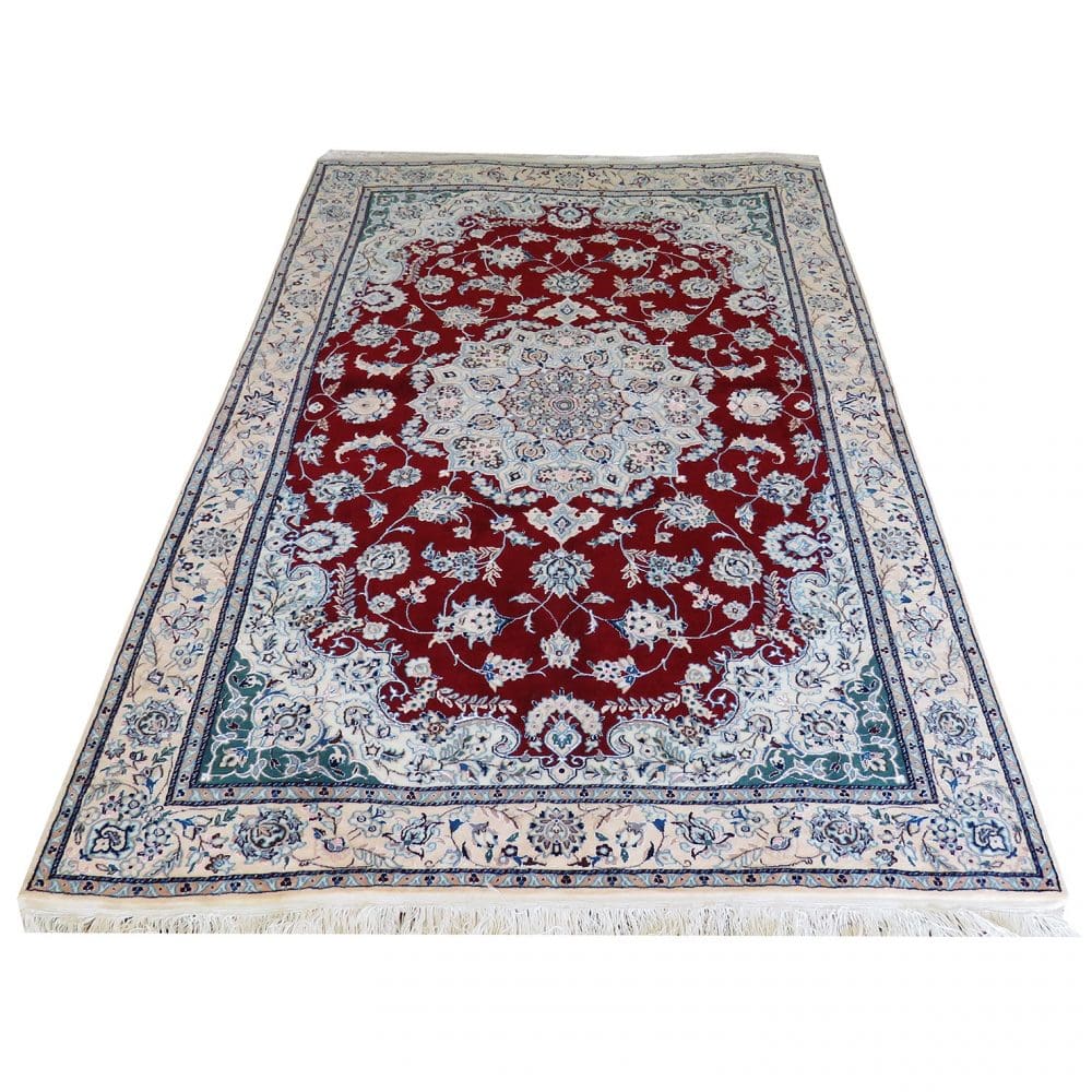 perserteppich-nain-121-x-187-cm-seide-wolle-handgeknupft-lacheln-3 Hand-Knotted Wool & Silk Nain Persian Rug, 121 × 187 cm