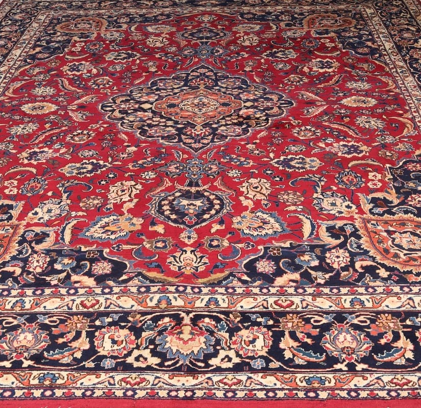 Mashhad Persian Rug — hand-knotted, 383 × 297 cm, Wool