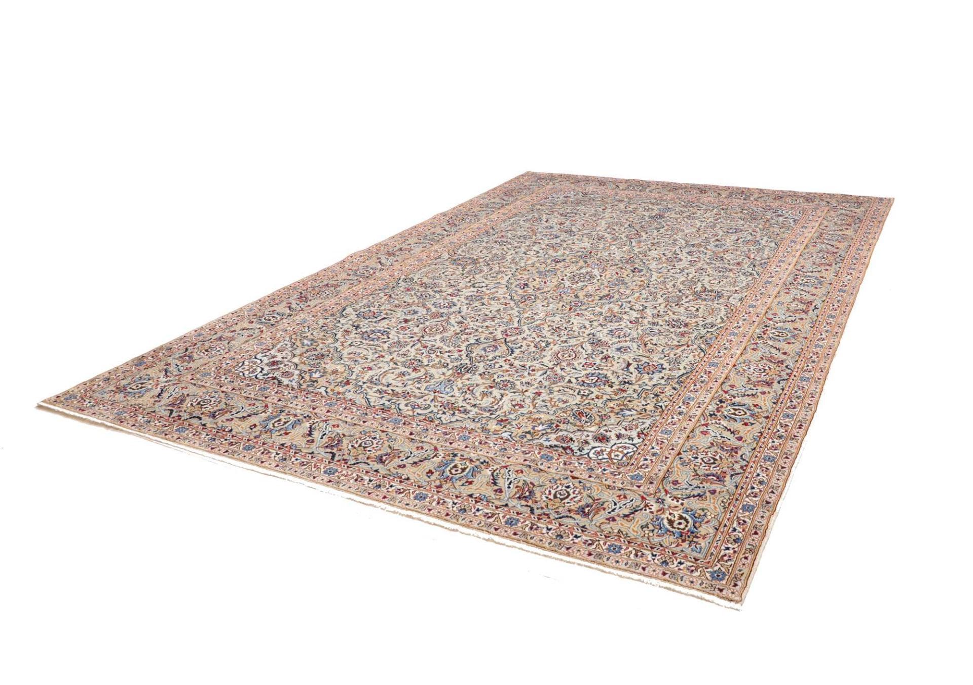 Kashan Persian Rug — hand-knotted, 276 × 399 cm, Wool