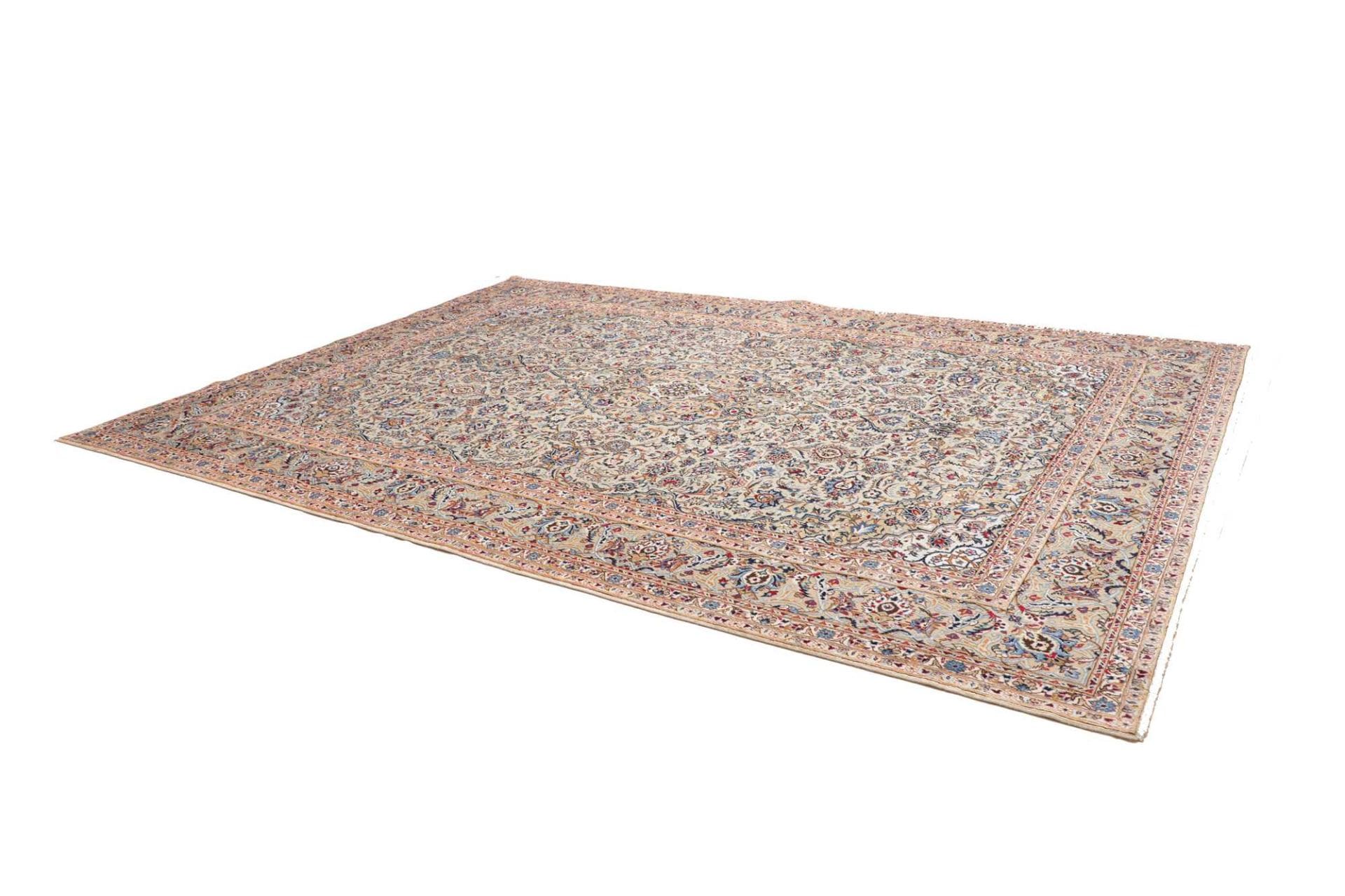 Kashan Persian Rug — hand-knotted, 276 × 399 cm, Wool