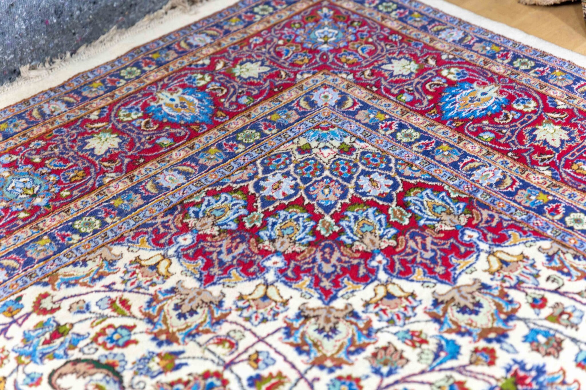 perserteppiche-orientteppiche-462-471-69-scaled Hand-Knotted Wool Tabriz Persian Rug, 357 × 246 cm