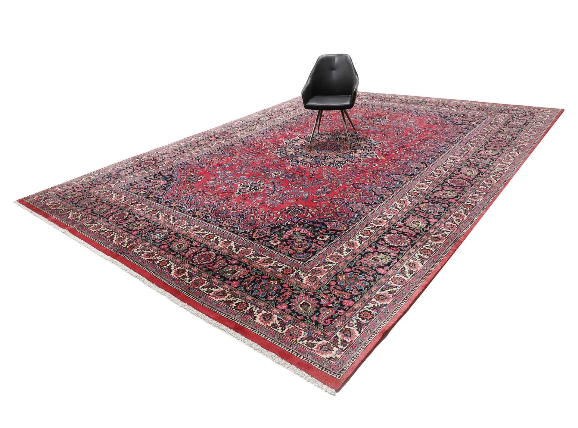 Mashhad Persian Rug 361 × 487 cm, Wool, hand-knotted