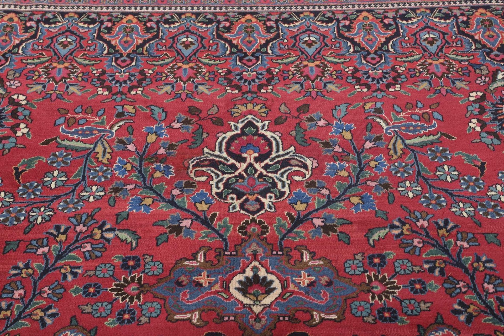 Mashhad Persian Rug 361 × 487 cm, Wool, hand-knotted