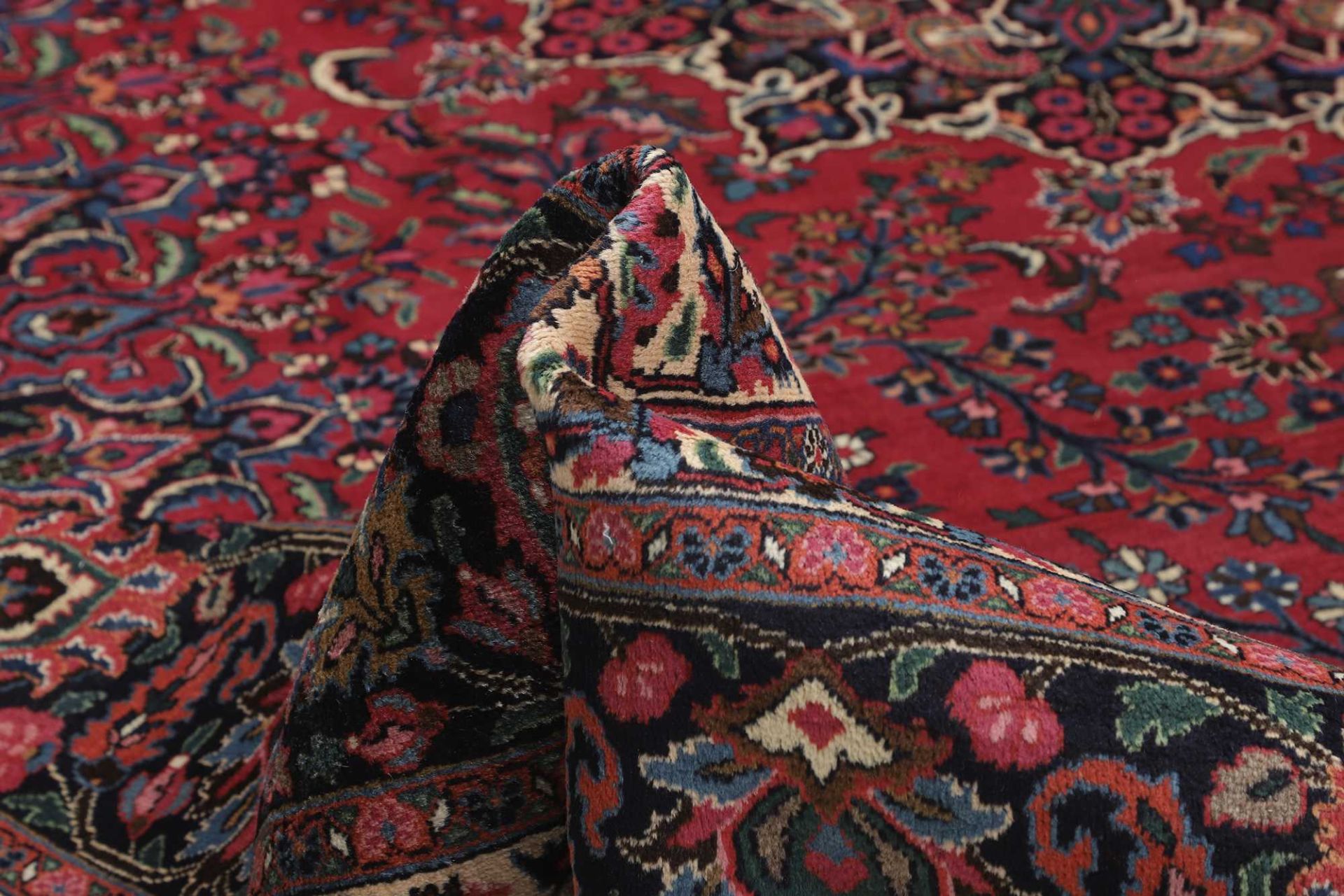 Mashhad Persian Rug 361 × 487 cm, Wool, hand-knotted