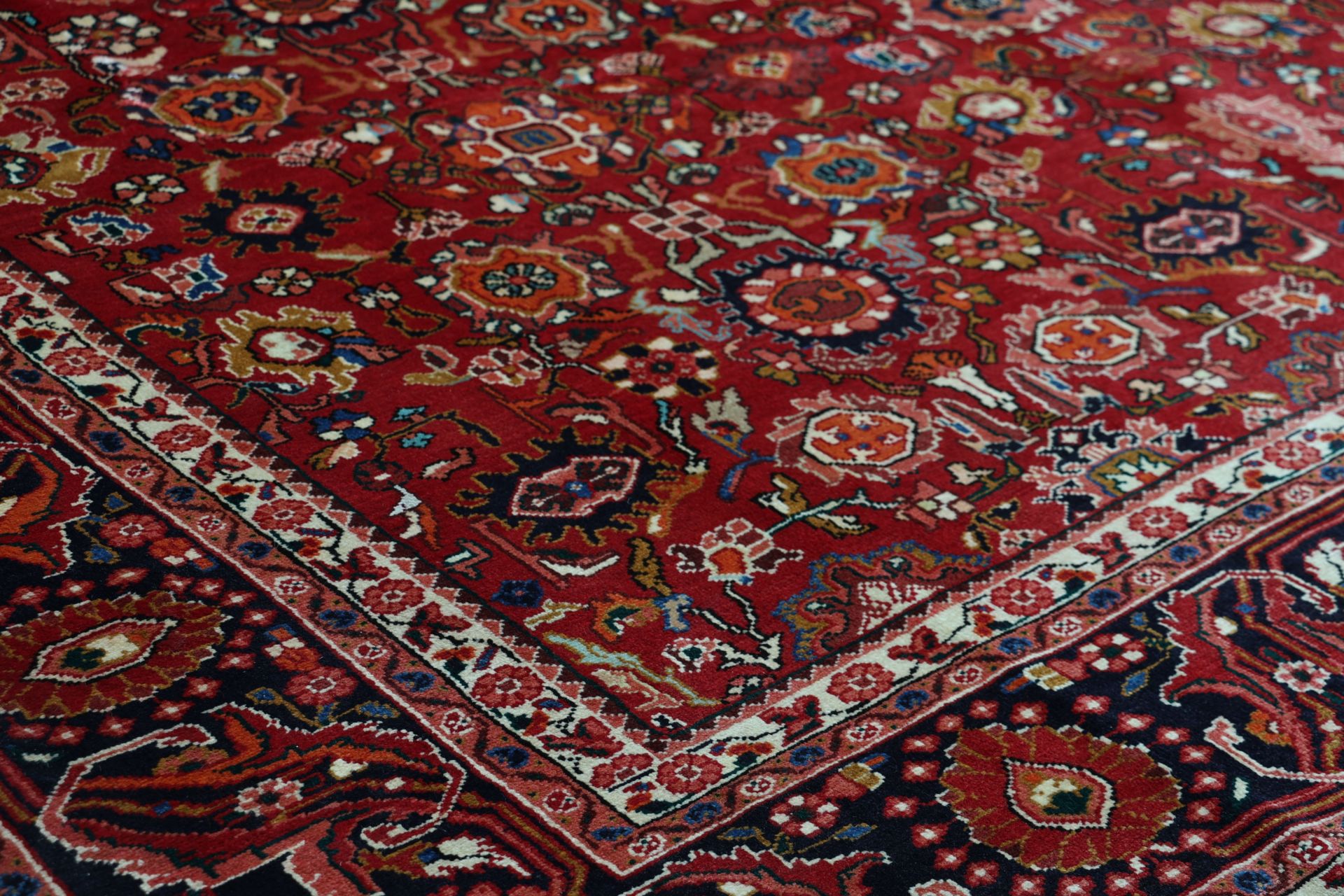 perserteppich-isfahan-305-x-405-cm-schurwolle-handgeknupft-6 Hand-Knotted Wool Isfahan Persian Rug, 305 × 405 cm