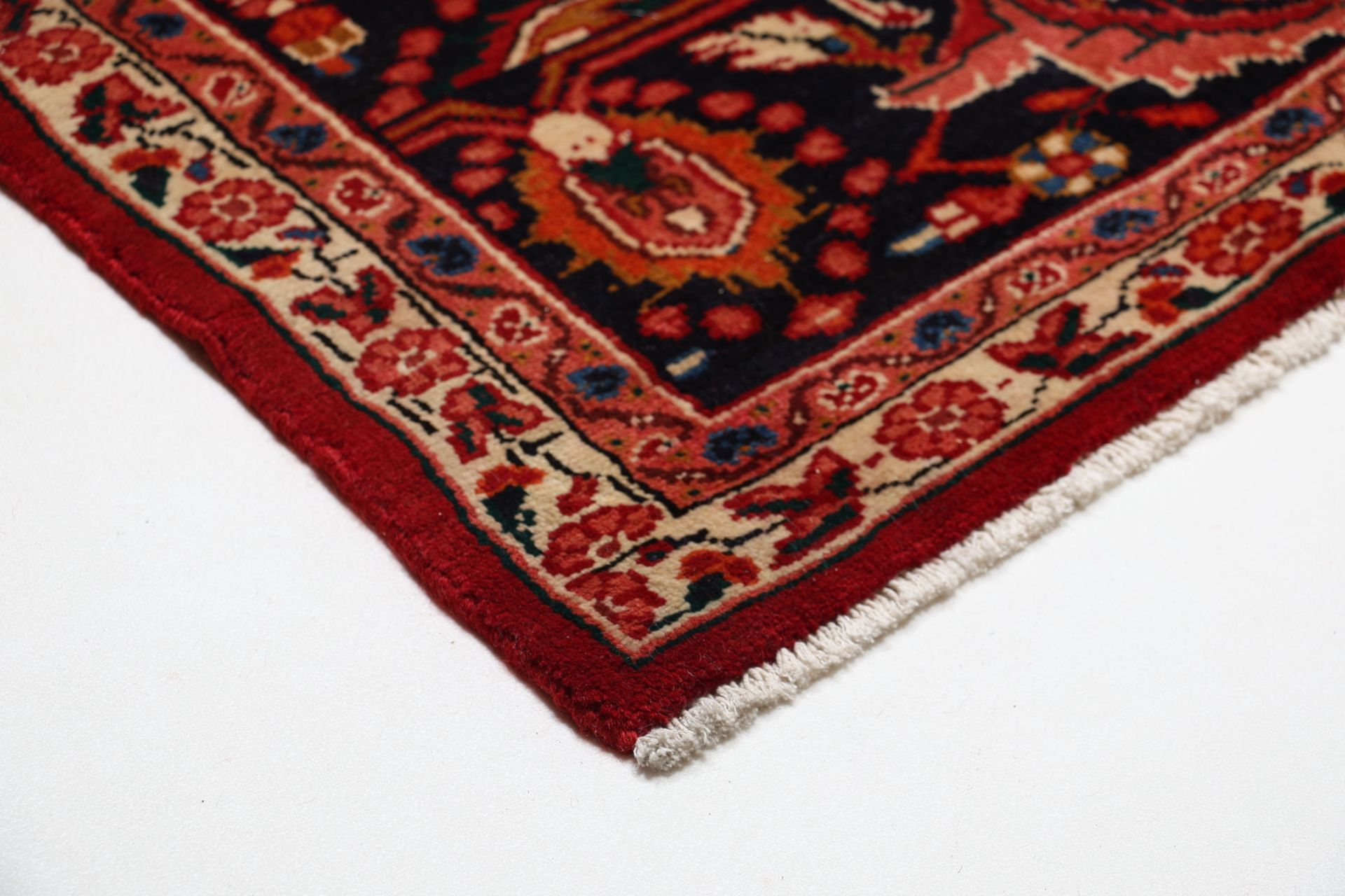 perserteppich-isfahan-305-x-405-cm-schurwolle-handgeknupft-7 Hand-Knotted Wool Isfahan Persian Rug, 305 × 405 cm