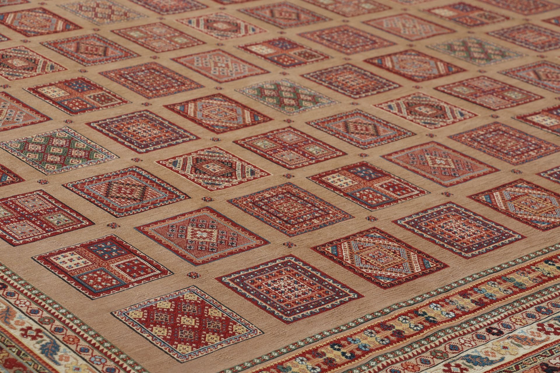Kilim Persian Rug — hand-woven, 300 × 400 cm, Wool