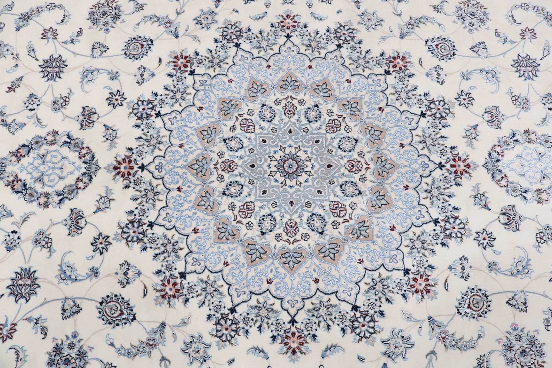 Nain Persian Rug 300 × 410 cm, Wool & Silk, hand-knotted