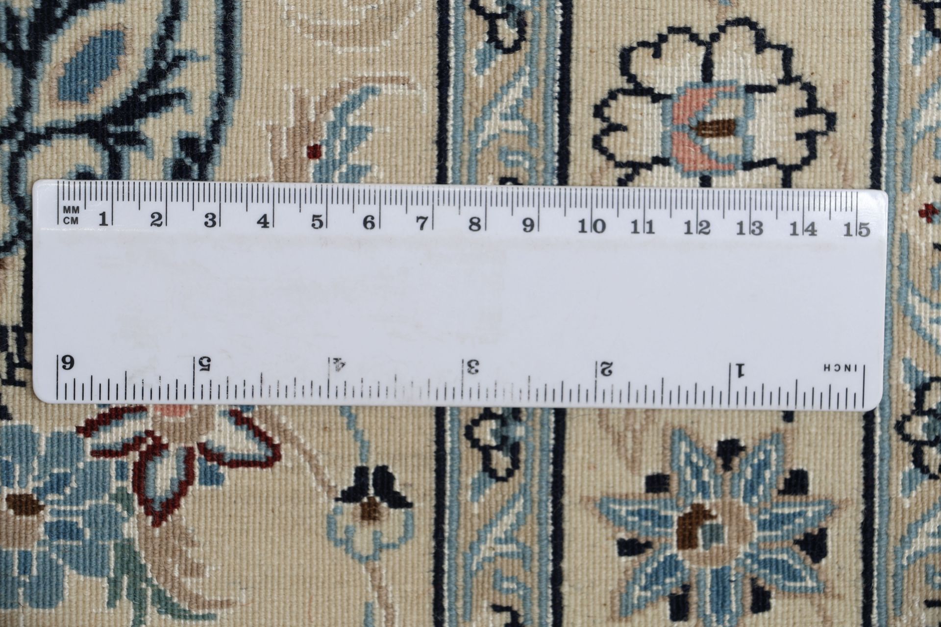 Nain Persian Rug 300 × 410 cm, Wool & Silk, hand-knotted