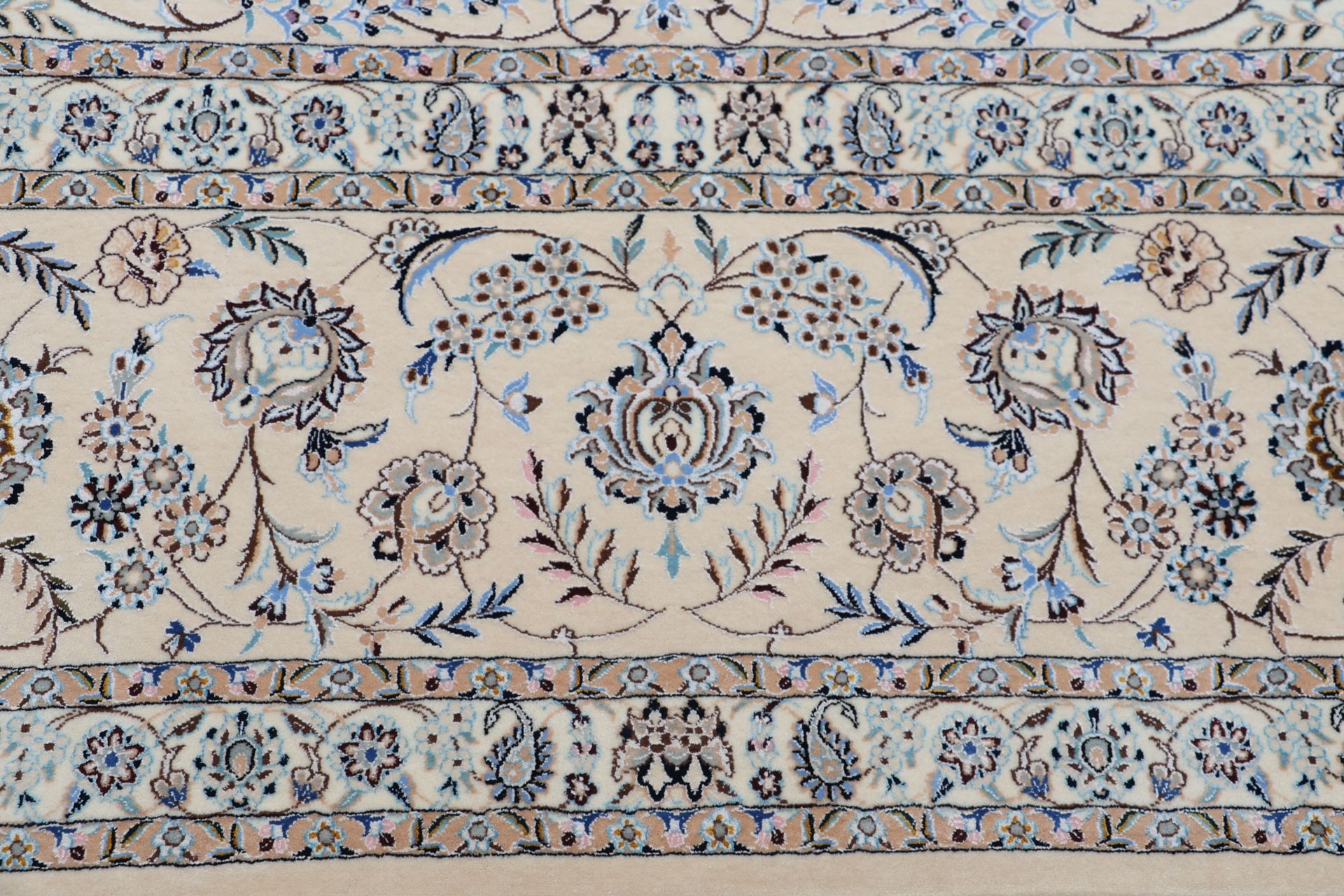 Nain Persian Rug 313 × 407 cm, Wool & Silk, hand-knotted