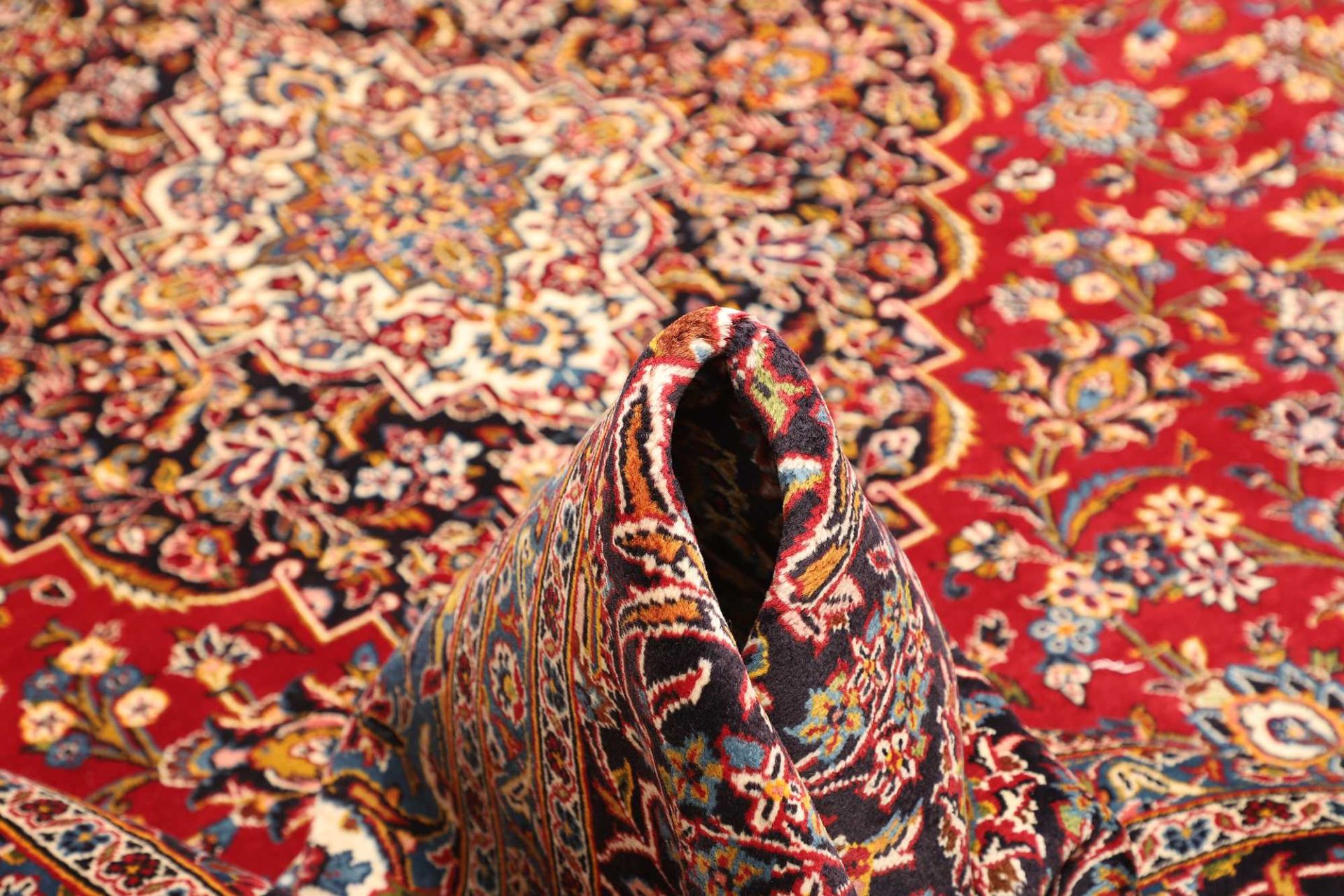 perserteppich-kashan-304-x-413-cm-schurwolle-handgeknupft-hochwertig-8 Kashan Persian Rug — hand-knotted, 304 × 413 cm, Wool