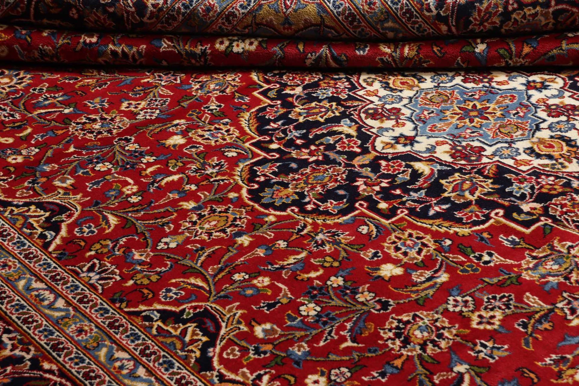Kashan Persian Rug 304 × 404 cm, Wool, hand-knotted
