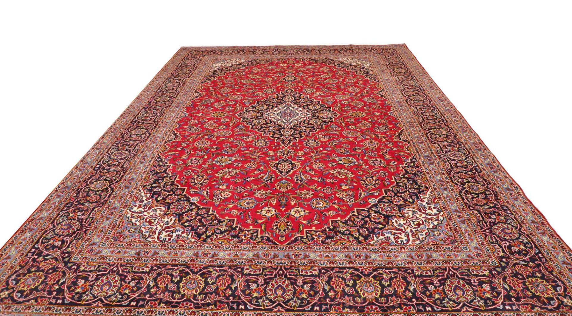 Kashan Persian Rug — hand-knotted, 289 × 394 cm, Wool