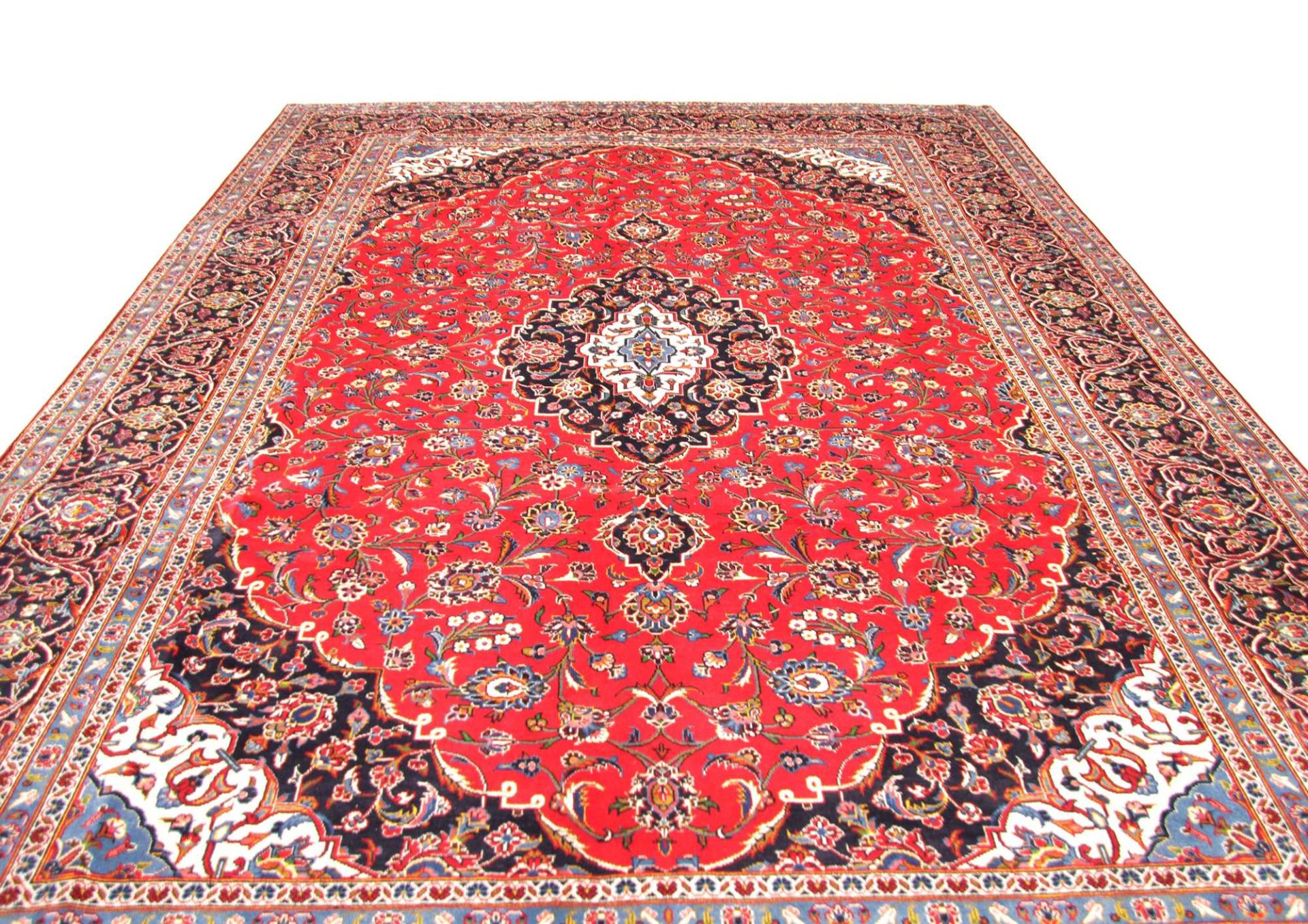 Kashan Persian Rug 284 × 412 cm, Wool, hand-knotted