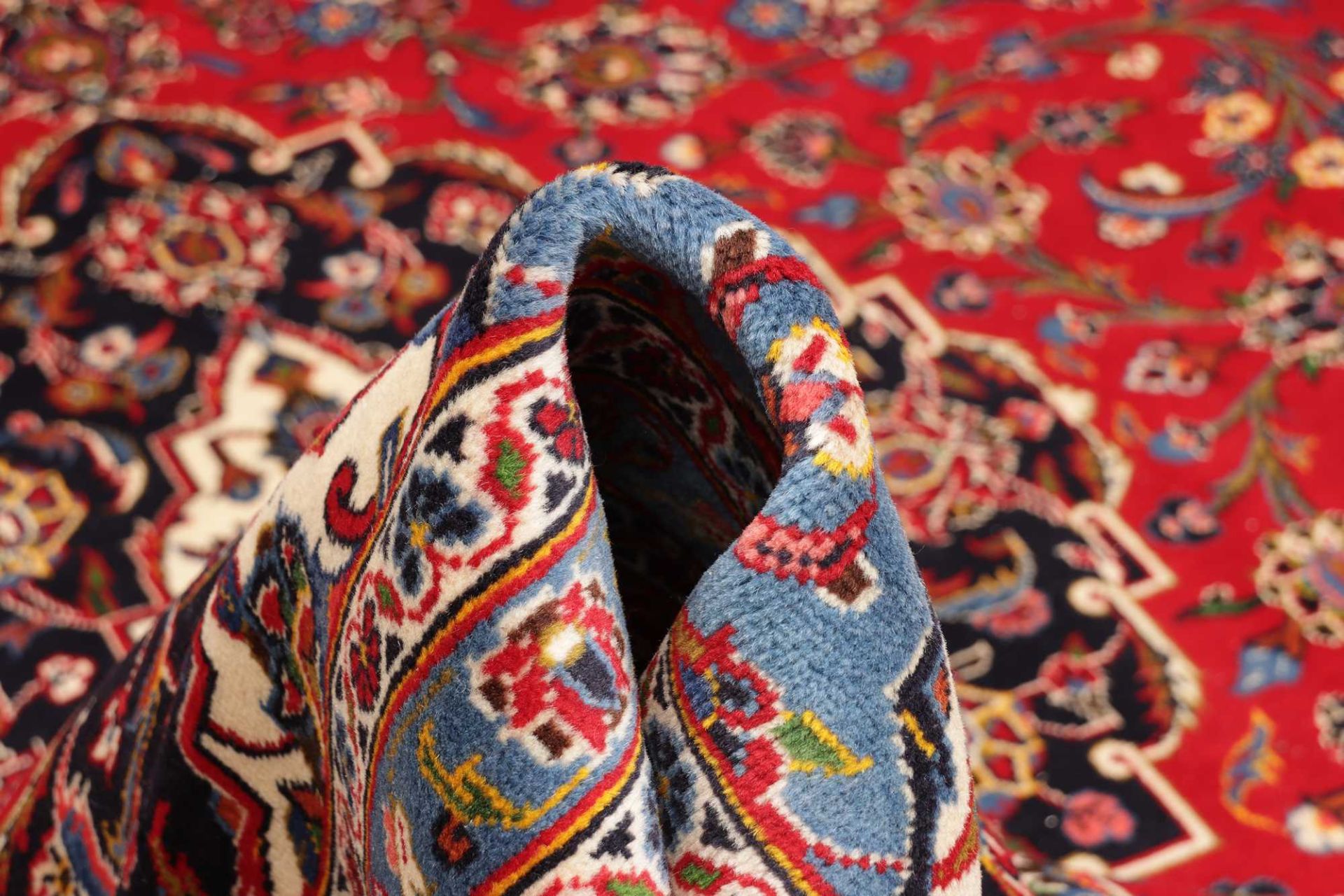 Kashan Persian Rug 284 × 412 cm, Wool, hand-knotted