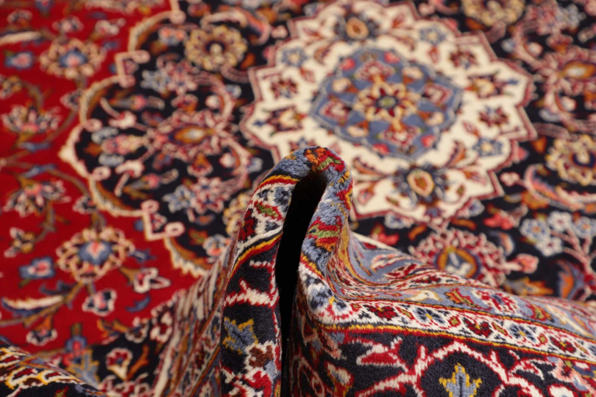 Kashan Persian Rug — hand-knotted, 303 × 404 cm, Wool