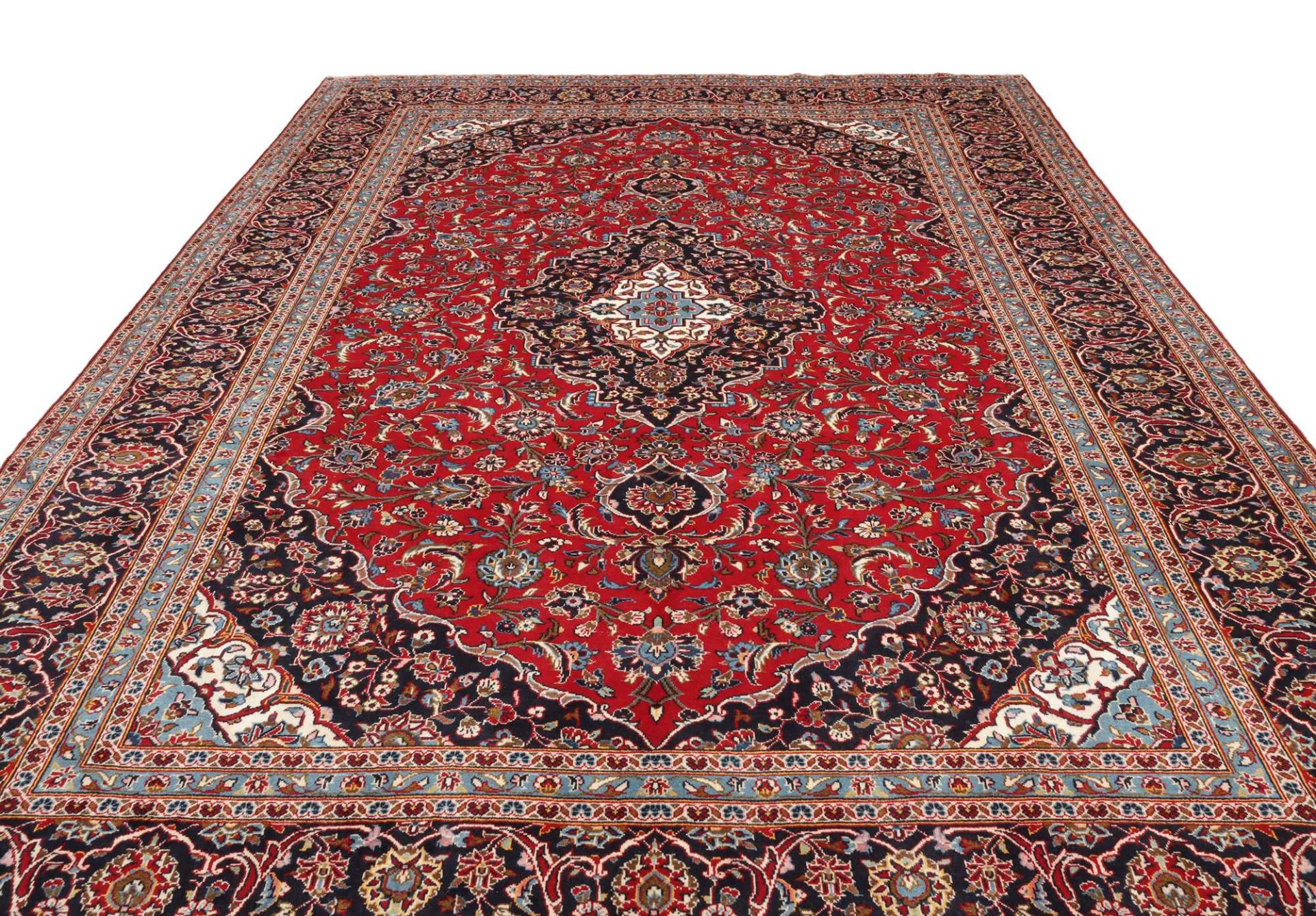 Kashan Persian Rug — hand-knotted, 294 × 401 cm, Wool