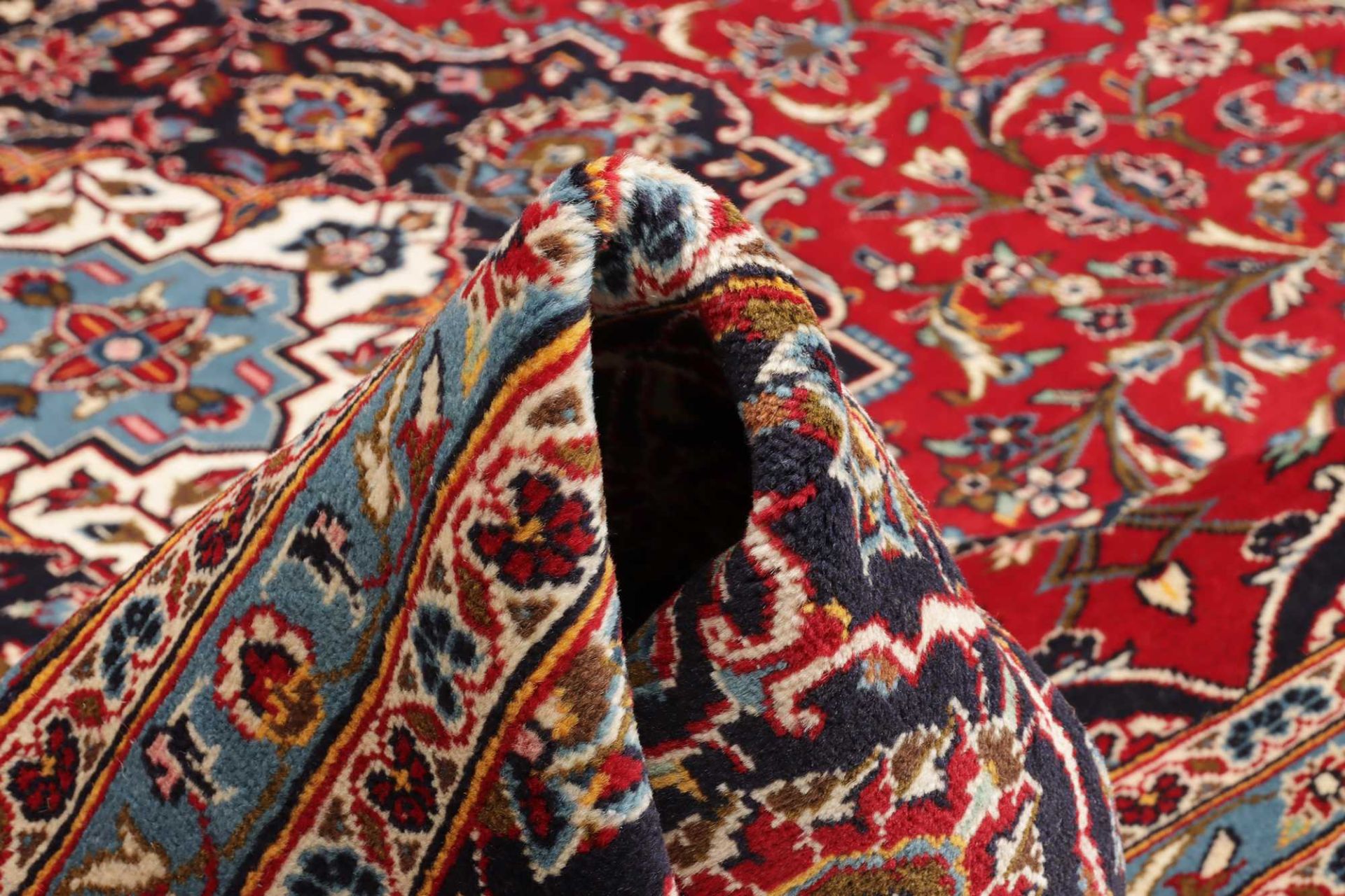 Kashan Persian Rug — hand-knotted, 294 × 401 cm, Wool