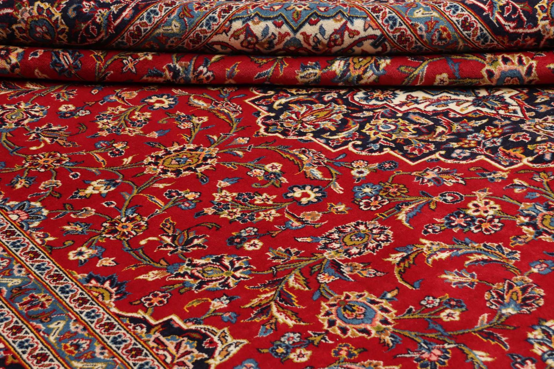 perserteppich-kashan-301-x-399-cm-schurwolle-handgeknupft-hochwertig-9 Hand-Knotted Wool Kashan Persian Rug, 301 × 399 cm