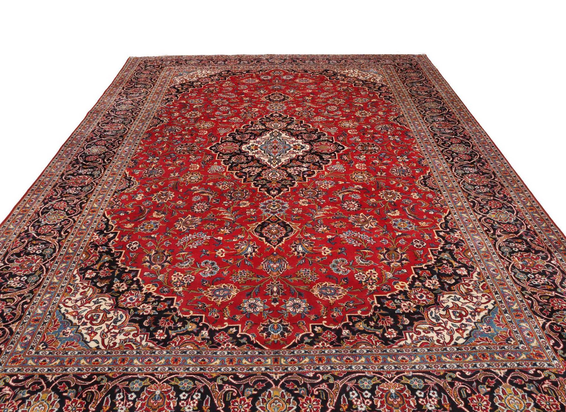 Kashan Persian Rug — hand-knotted, 298 × 426 cm, Wool
