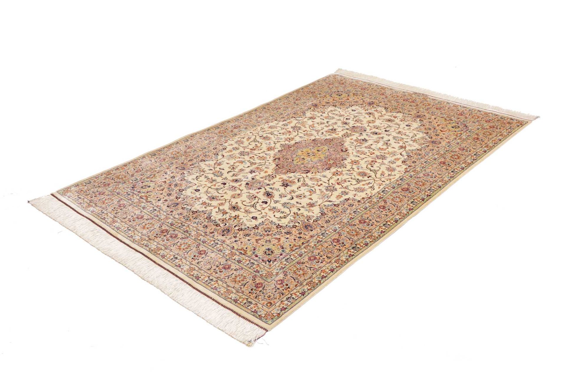 perserteppich-ghom-139-x-199-cm-seide-handgeknupft-exklusiv-1 Qom Persian Rug — hand-knotted, 139 × 199 cm, Silk