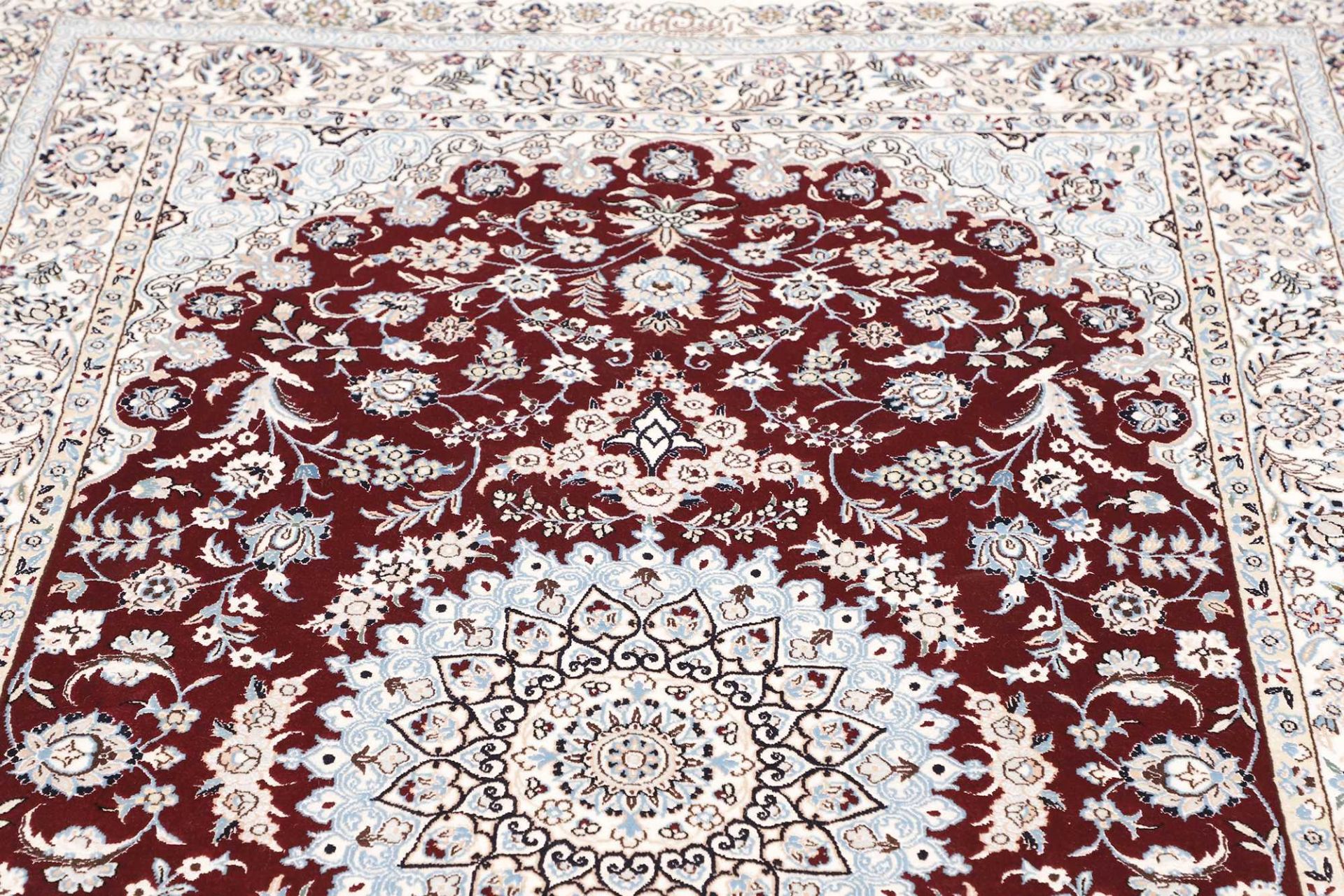Hand-Knotted Wool Nain Persian Rug, 128 × 190 cm