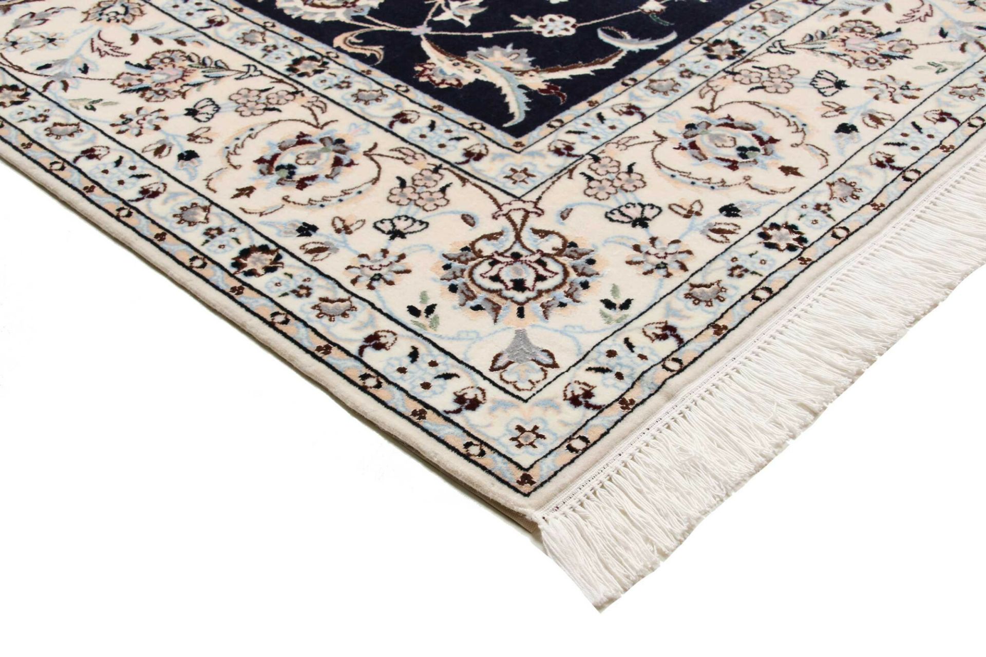 Nain Persian Rug 162 × 247 cm, Wool, hand-knotted