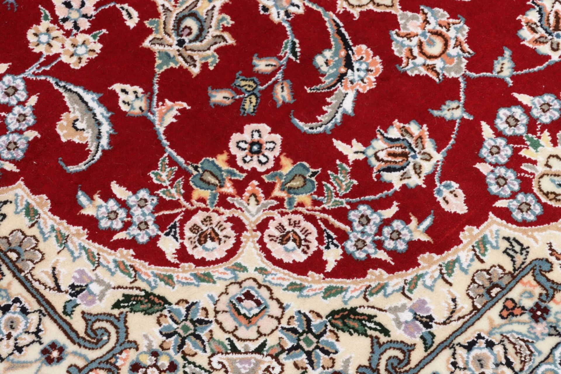 Hand-Knotted Wool Nain Persian Rug, 103 × 156 cm