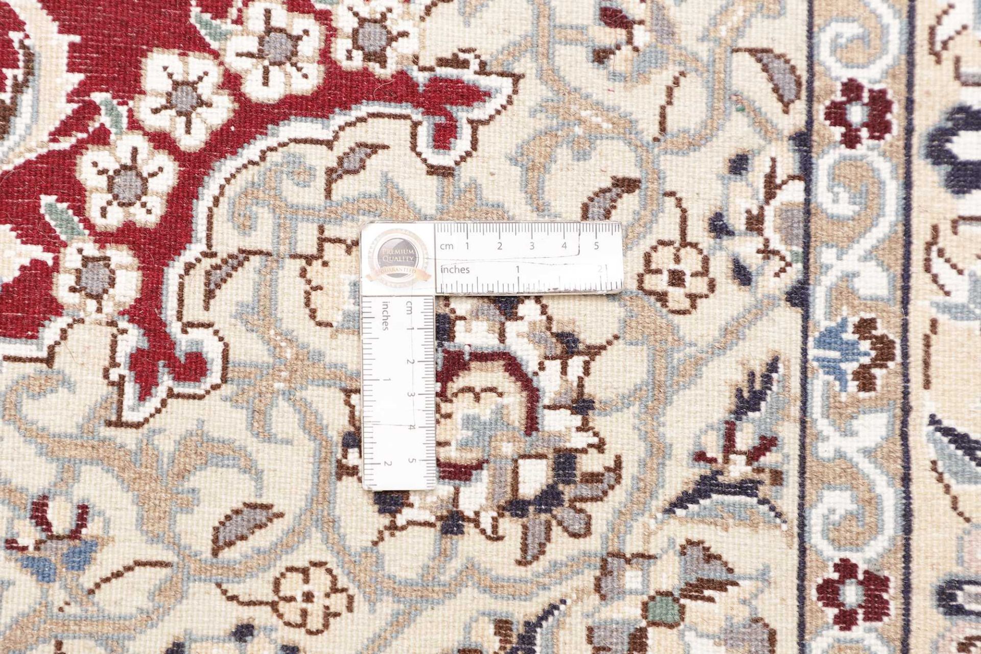 perserteppich-nain-114-x-174-cm-schurwolle-handgeknupft-exklusiv-10 Nain Persian Rug 114 × 174 cm, Wool, hand-knotted