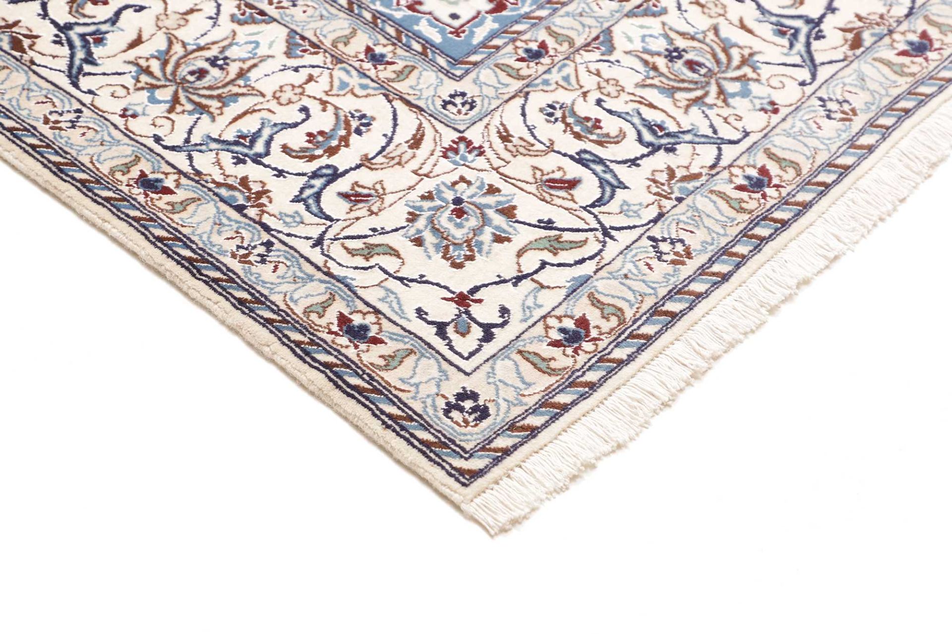 Nain Persian Rug 208 × 321 cm, Wool, hand-knotted
