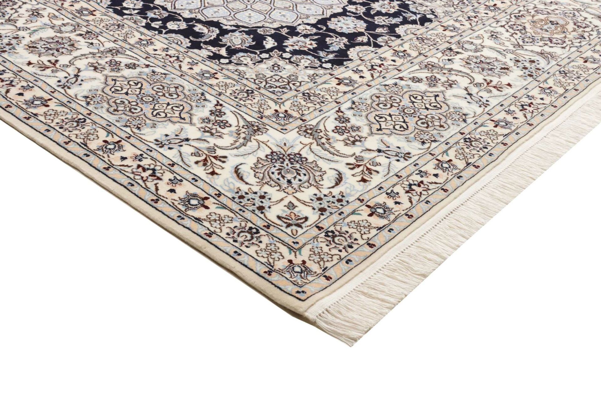 perserteppich-nain-214-x-311-cm-schurwolle-handgeknupft-exklusiv-4 Nain Persian Rug — hand-knotted, 214 × 311 cm, Wool