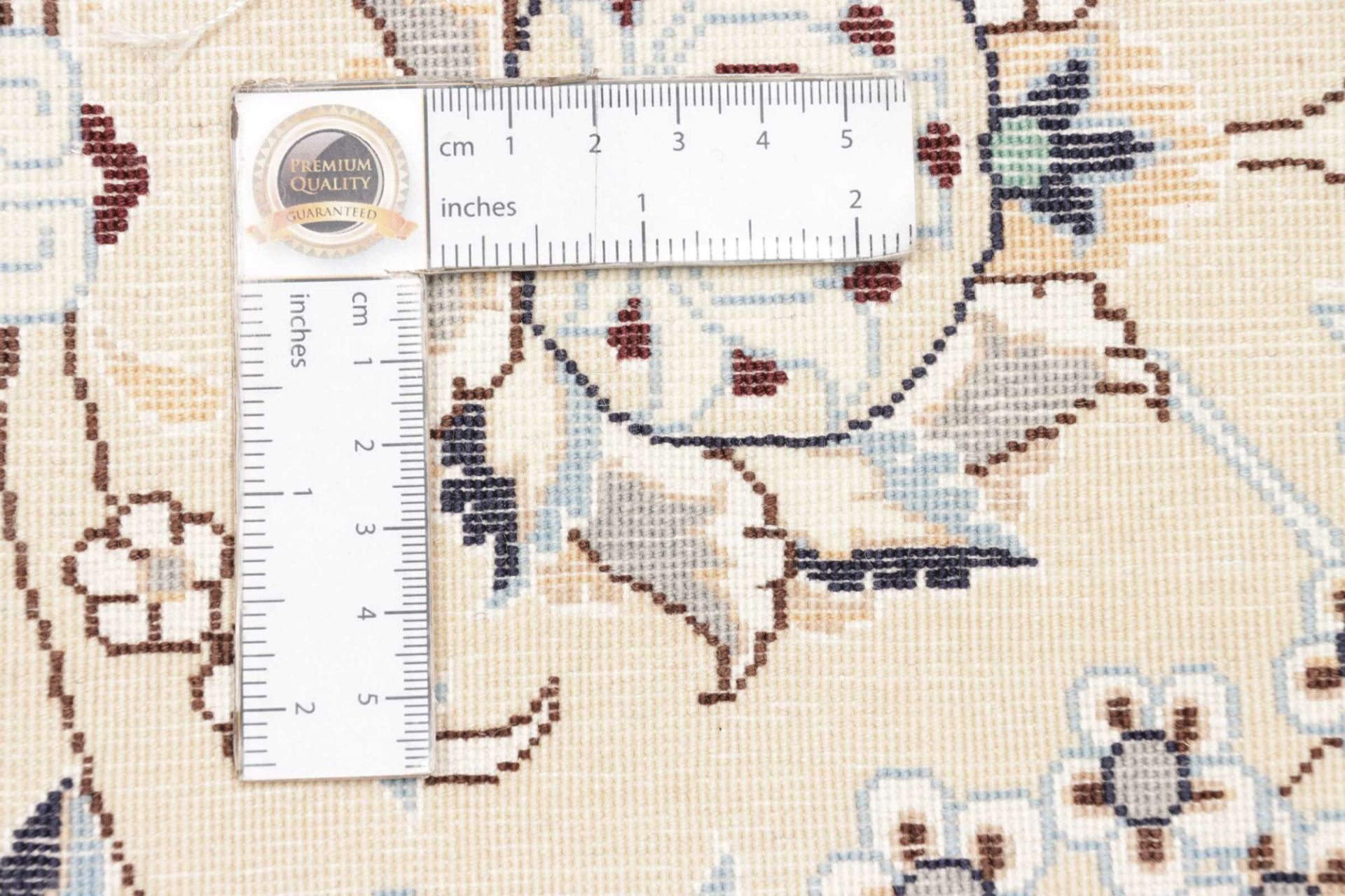 perserteppich-nain-214-x-311-cm-schurwolle-handgeknupft-exklusiv-11 Nain Persian Rug — hand-knotted, 214 × 311 cm, Wool