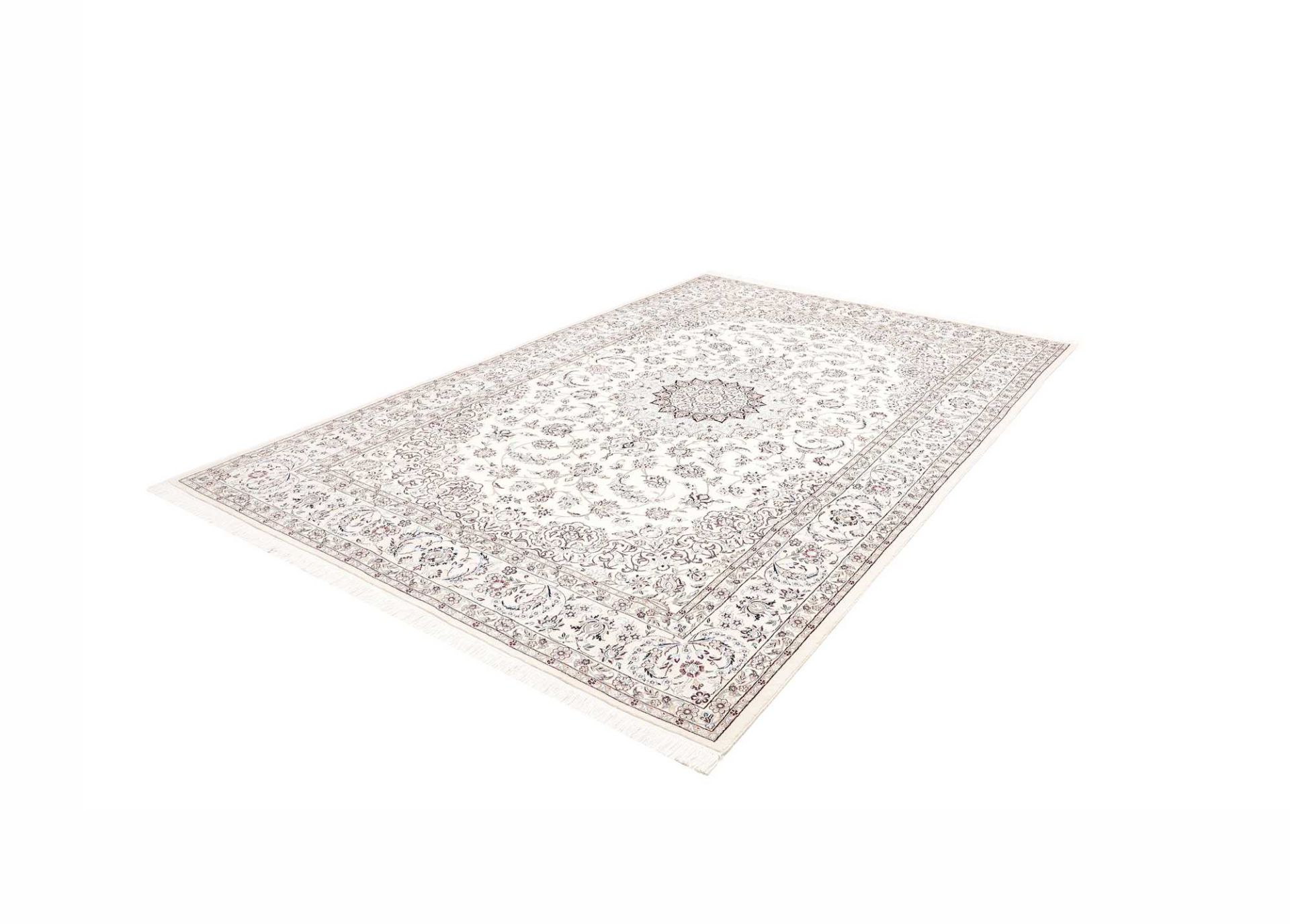 Hand-Knotted Wool Nain Persian Rug, 209 × 309 cm