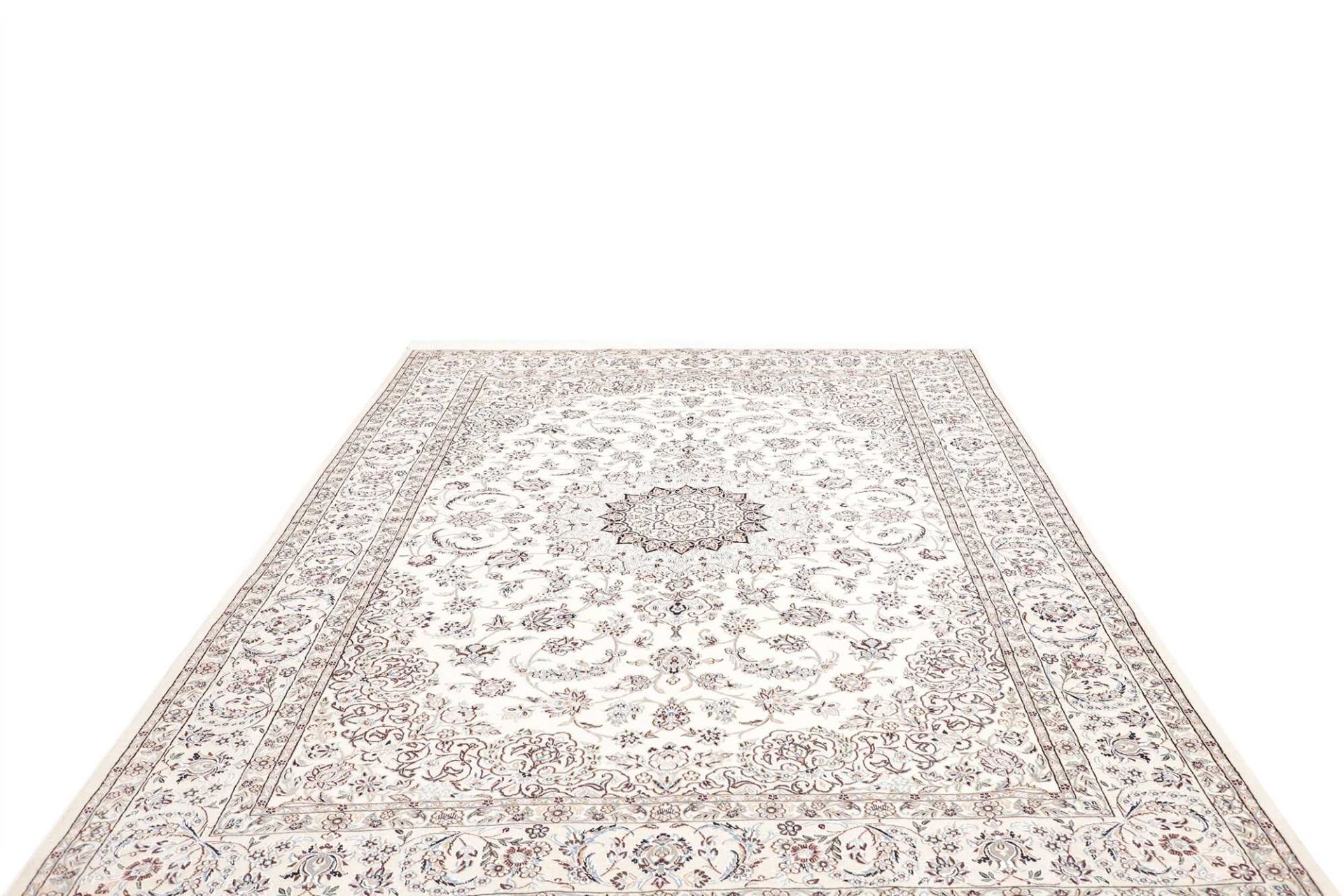 Hand-Knotted Wool Nain Persian Rug, 209 × 309 cm