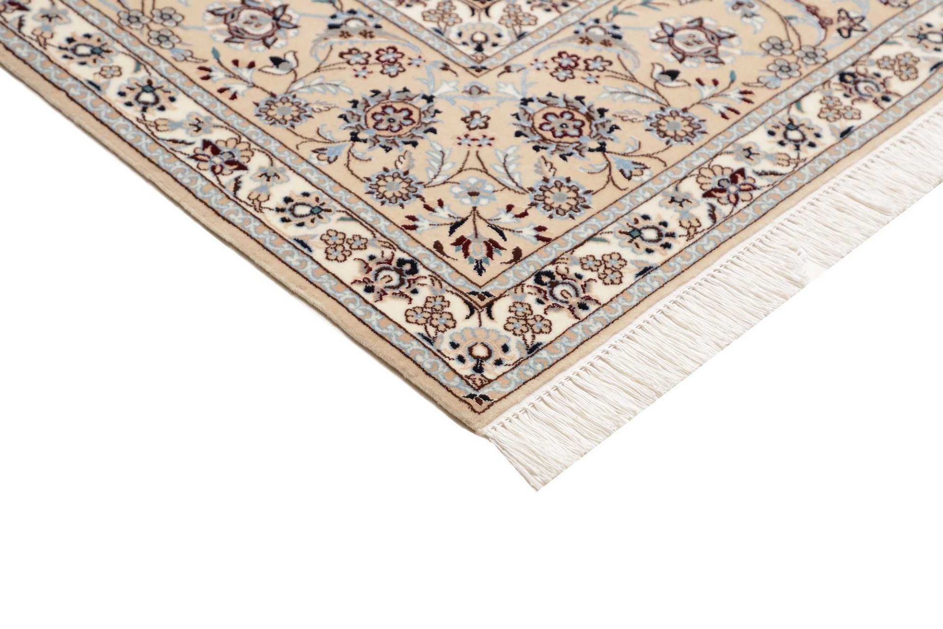 Hand-Knotted Wool Nain Persian Rug, 208 × 261 cm